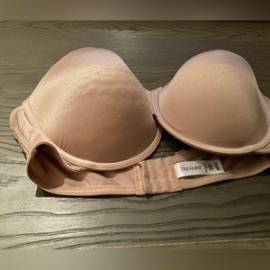 ❌SOLD❌Dreamfit nude strapless bra 40DD